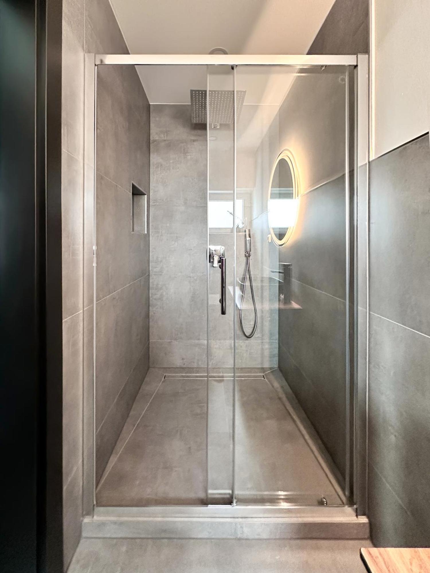 Si-View Doppelzimmer Siegen Zimmer 15 - Hotel ภายนอก รูปภาพ